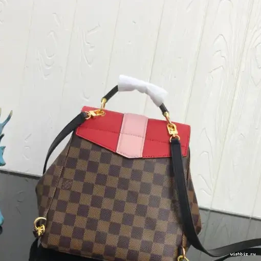 WIS LOUIS VUITTON BACKPACK CHANELAPTON 0321