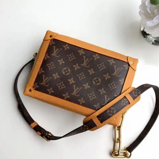 WIS BOX VUITTON LOUIS 0322
