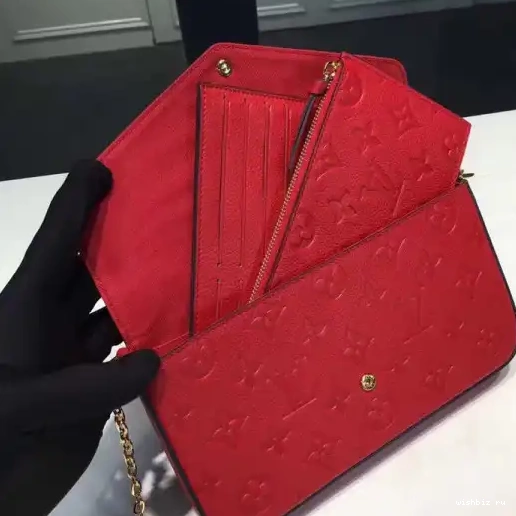 WIS Vuitton Louis POCHETTE FÉLICIE 0320