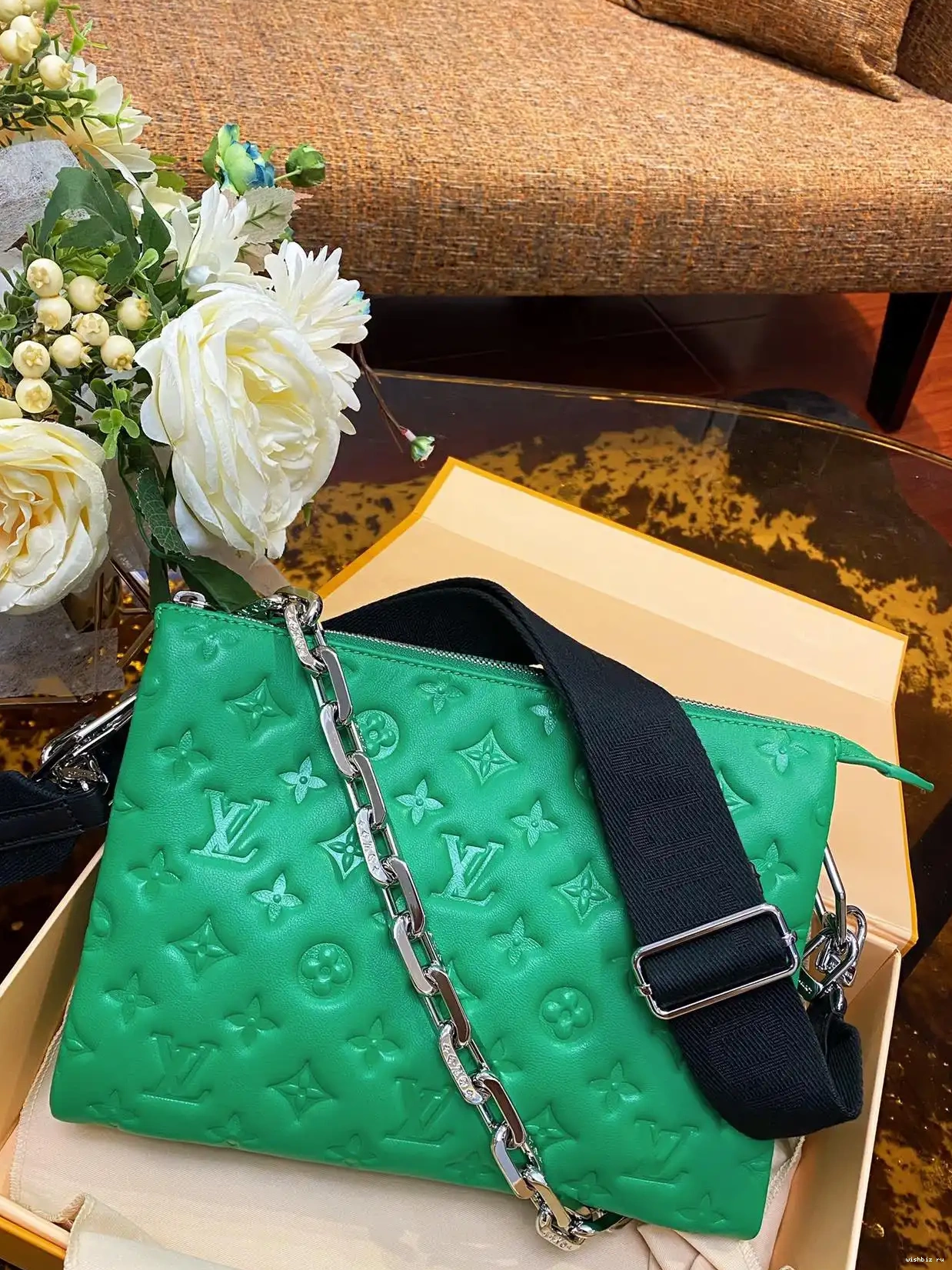 WIS COUSSIN VUITTON LOUIS PM 0321