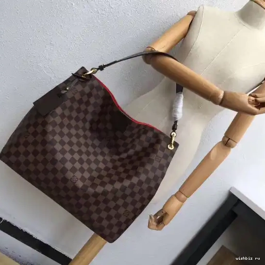 WIS GRACEFUL MM Vuitton Louis 0322