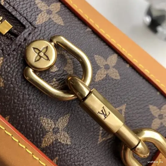 WIS BOX VUITTON LOUIS 0322